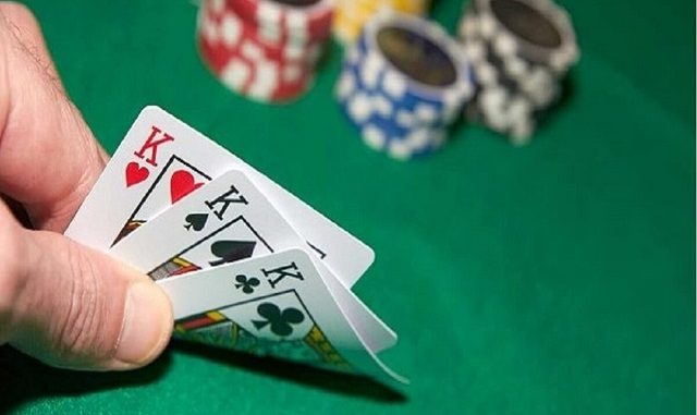 Tìm hiểu về luật đền bài trong Tiến Lên Miền Nam